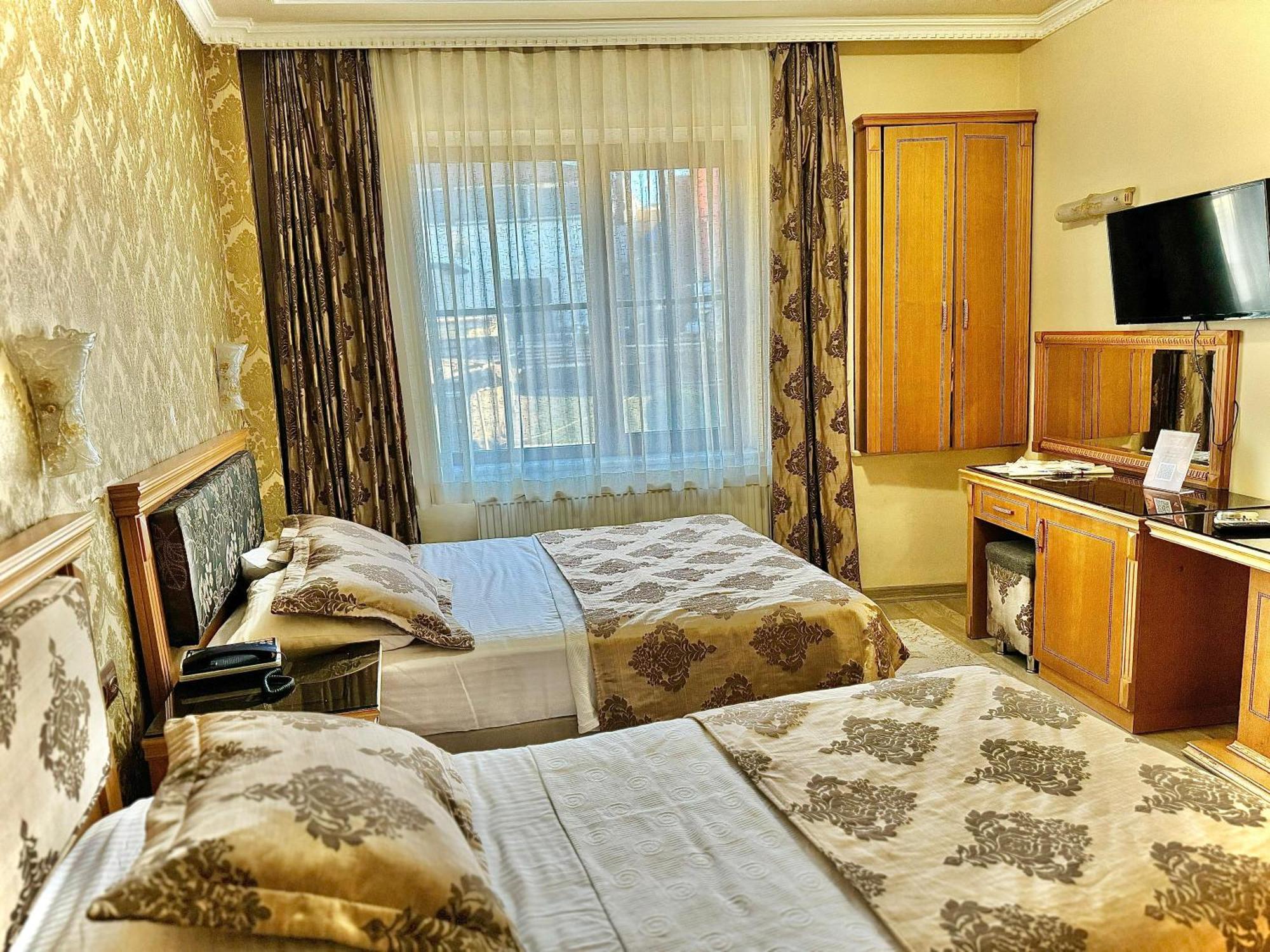 Grand Papirus Hotel Istanbul Exterior foto